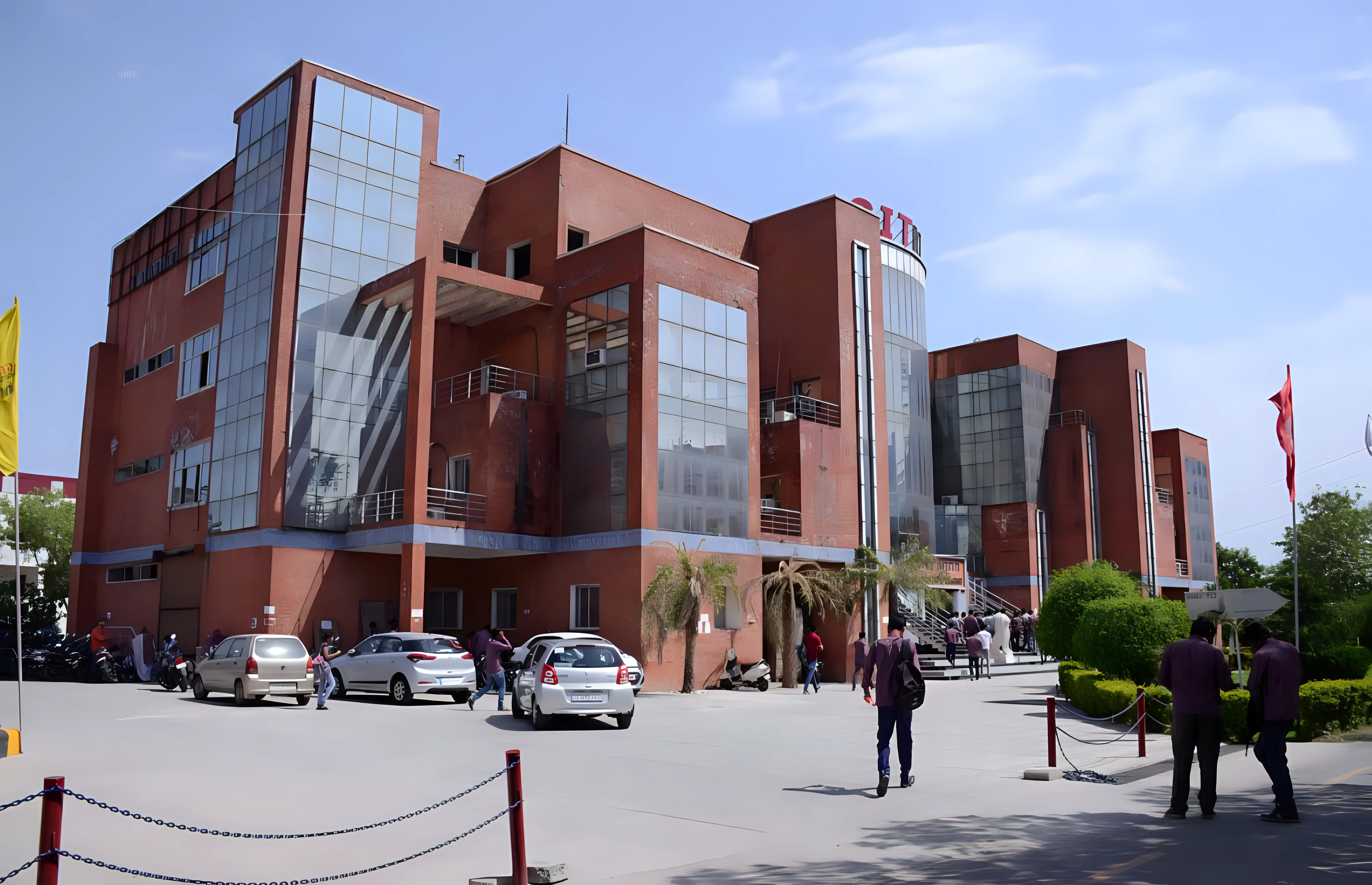 GITM Lucknow lab photo 2